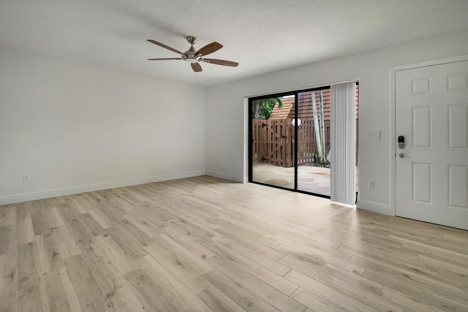 825 Center Street 30b, Jupiter, FL 33458 photo 10
