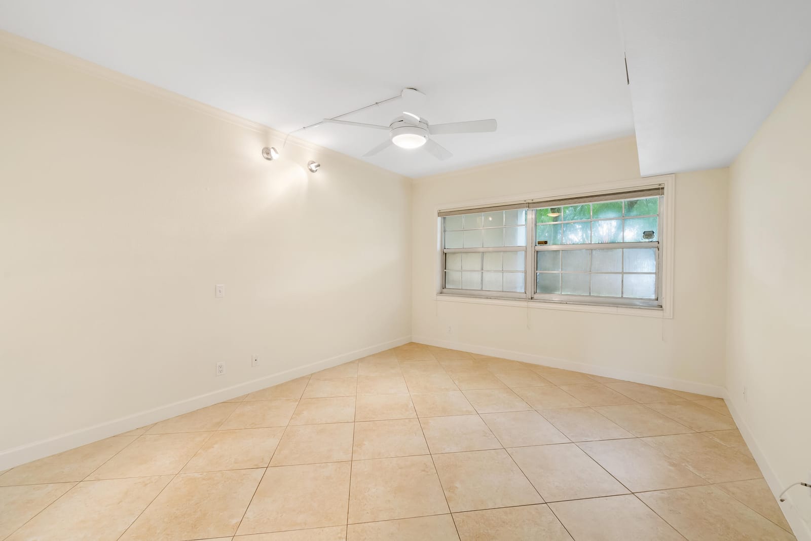 4000 CYPRESS GROVE Way 103, Pompano Beach, FL 33069 photo 14