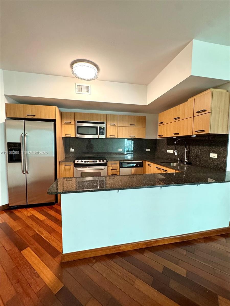 350 S Miami Avenue 1502, Miami, FL 33130 photo 3