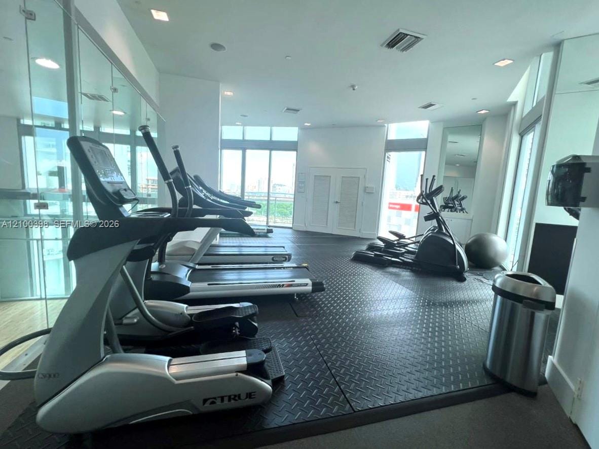 350 S Miami Avenue 1502, Miami, FL 33130 photo 24