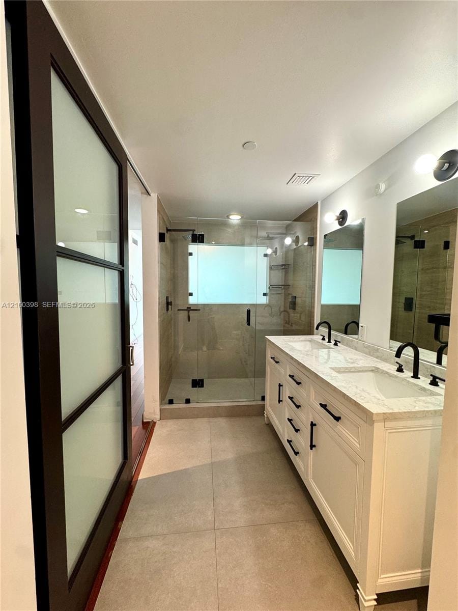 350 S Miami Avenue 1502, Miami, FL 33130 photo 10