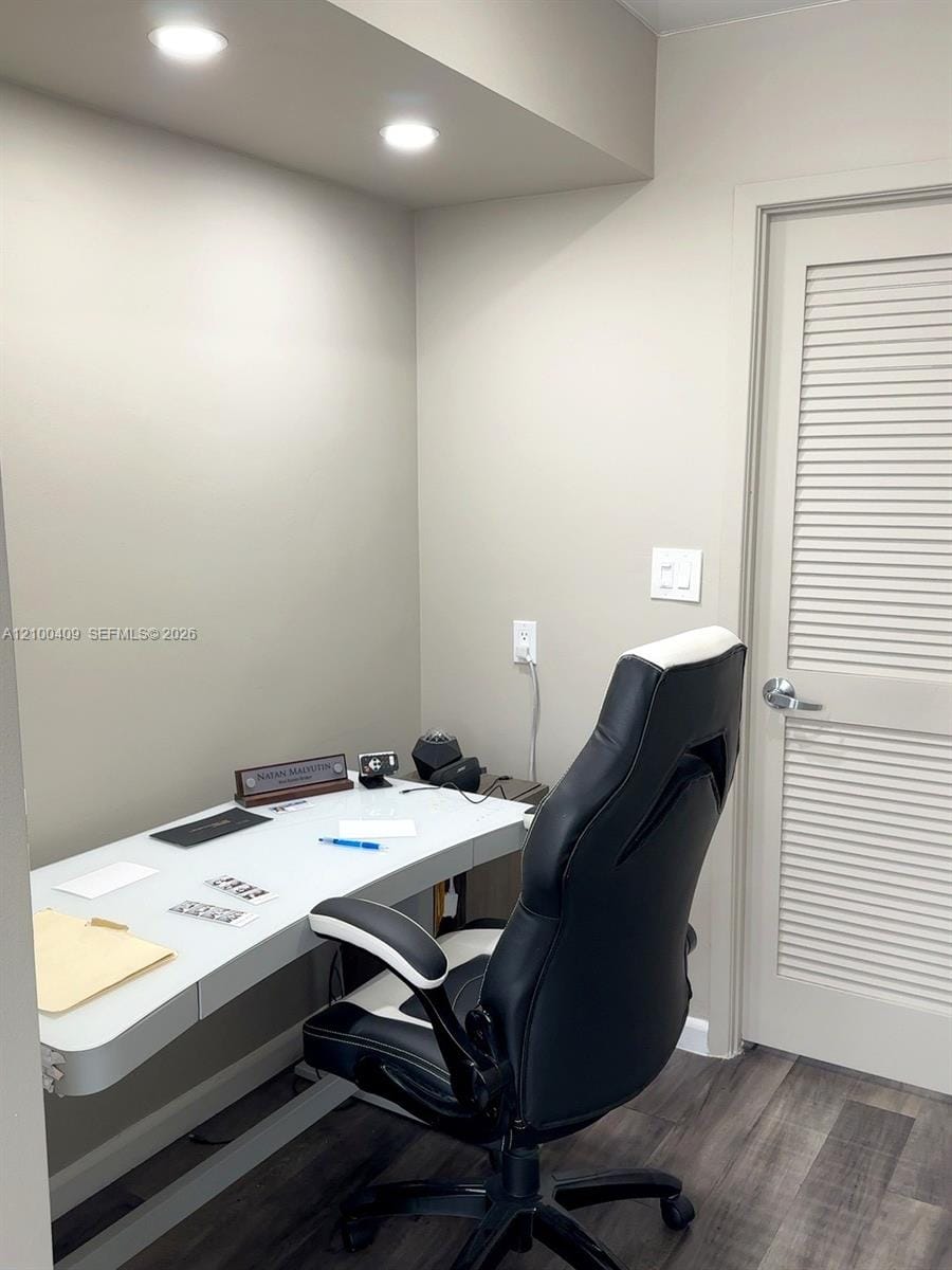 2500 Parkview Drive 2018, Hallandale Beach, FL 33009 photo 24