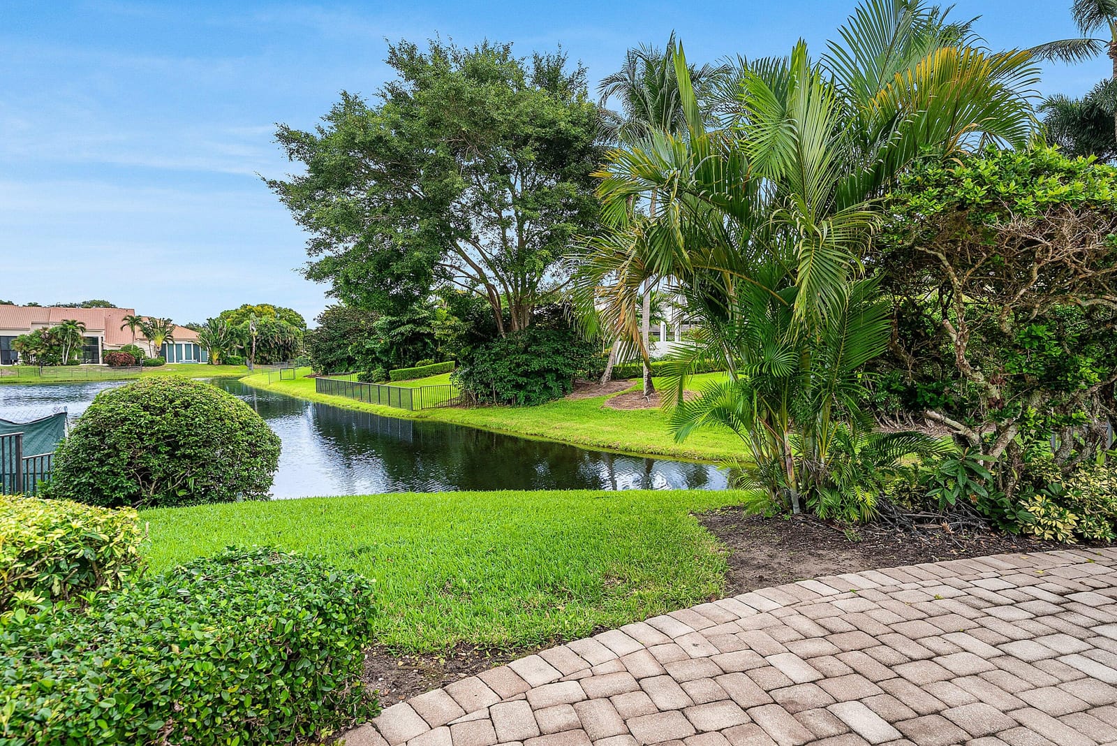 13740 Le Havre Drive — photo 3