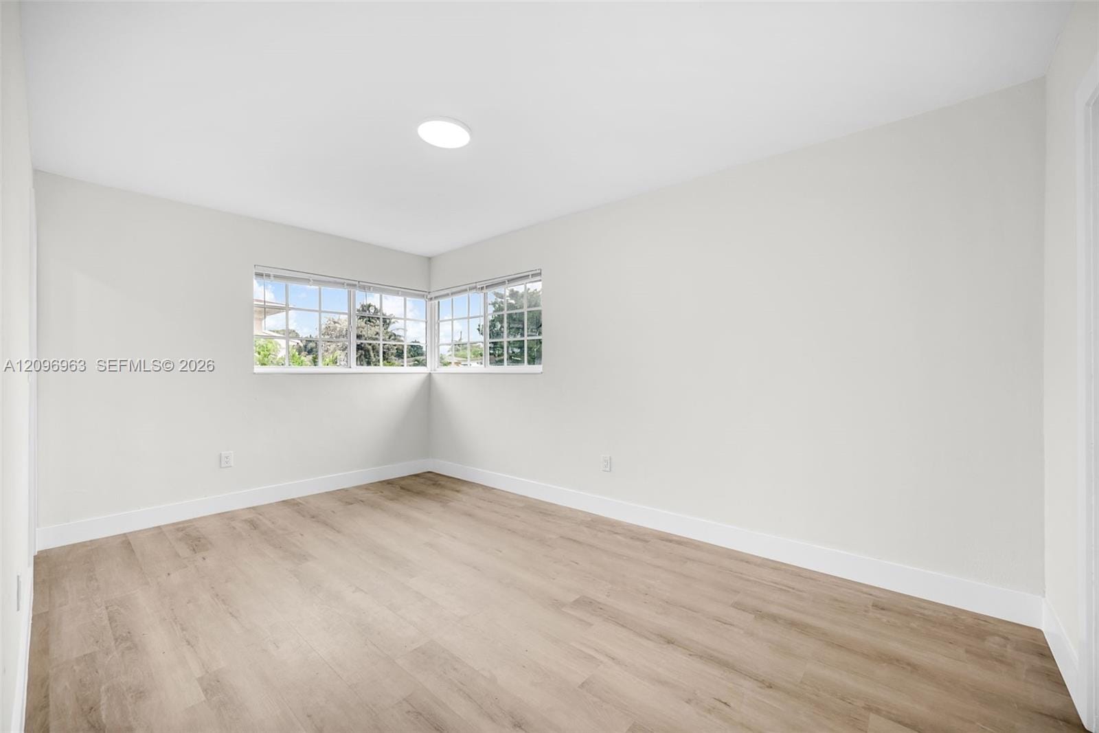 1135 NW 109th Street, Miami, FL 33168 photo 27