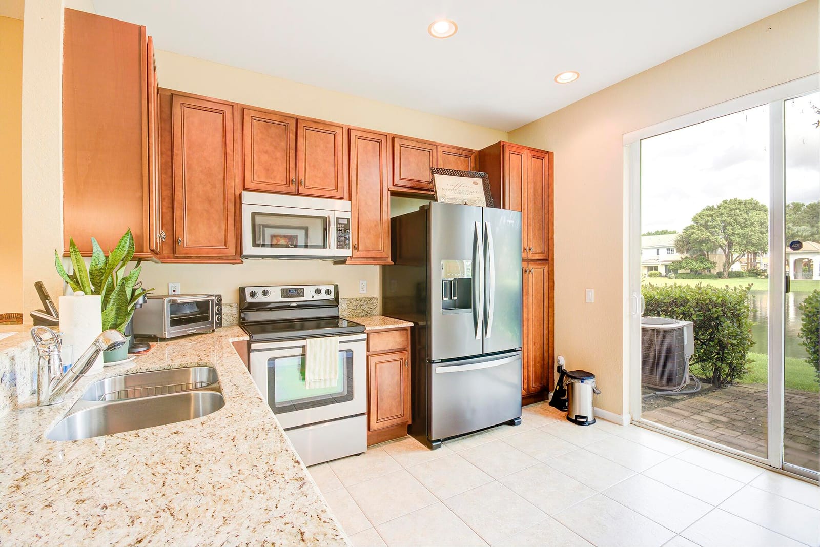 7401 Sarentino Lane 211 — photo 6