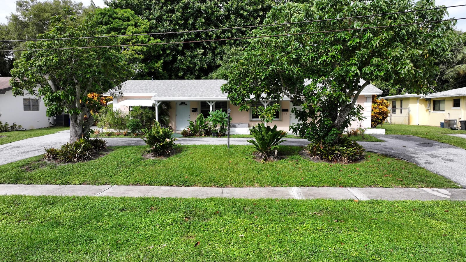 315 Northlake Drive 315/317, North Palm Beach, FL 33408