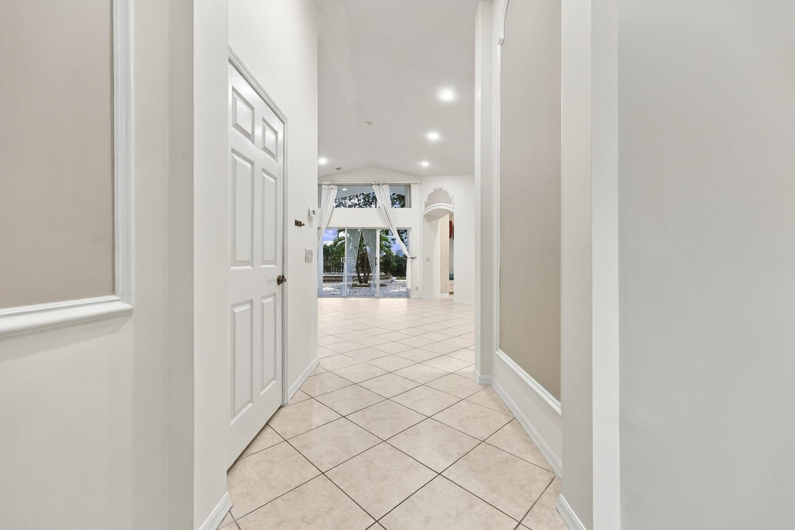 9576 Taormina Street — photo 6