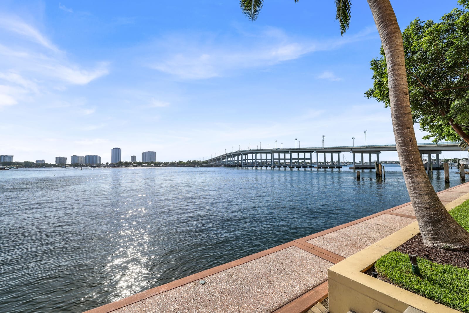 2650 Lake Shore Drive 805, Riviera Beach, FL 33404 photo 16