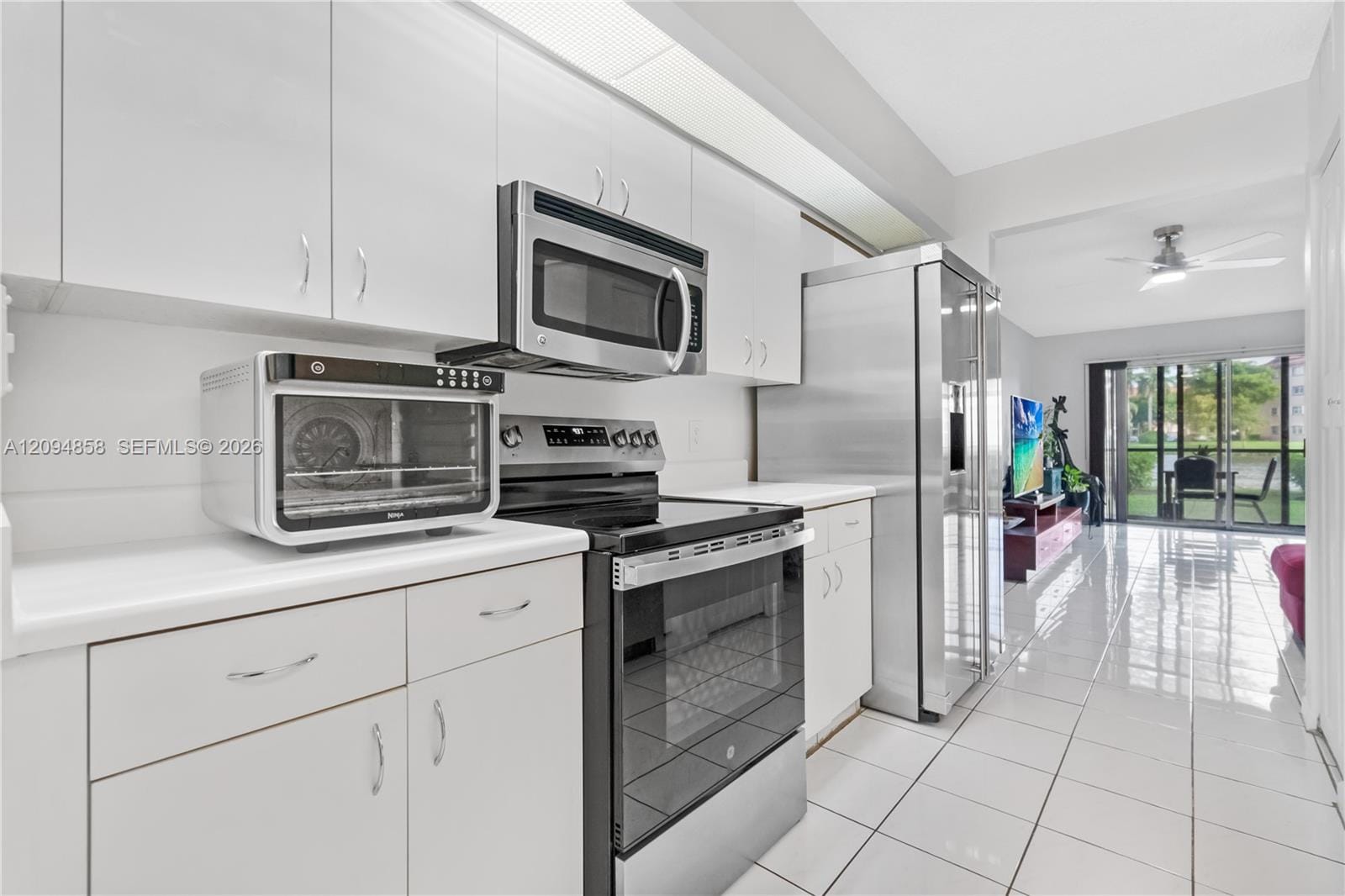 13101 SW 15th Court 109R, Pembroke Pines, FL 33027 photo 12