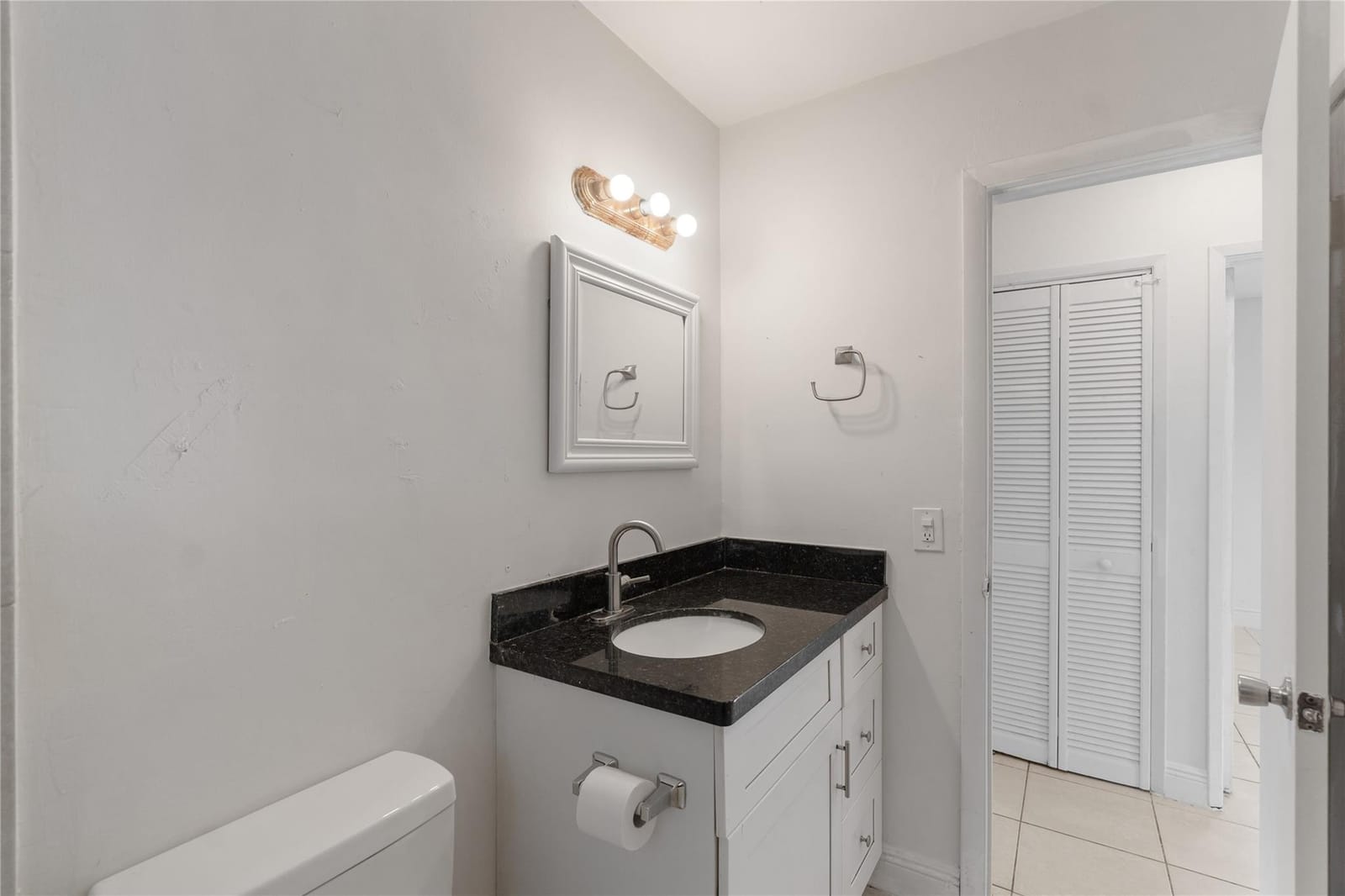 2001 NW 14TH Avenue, Fort Lauderdale, FL 33311 photo 20