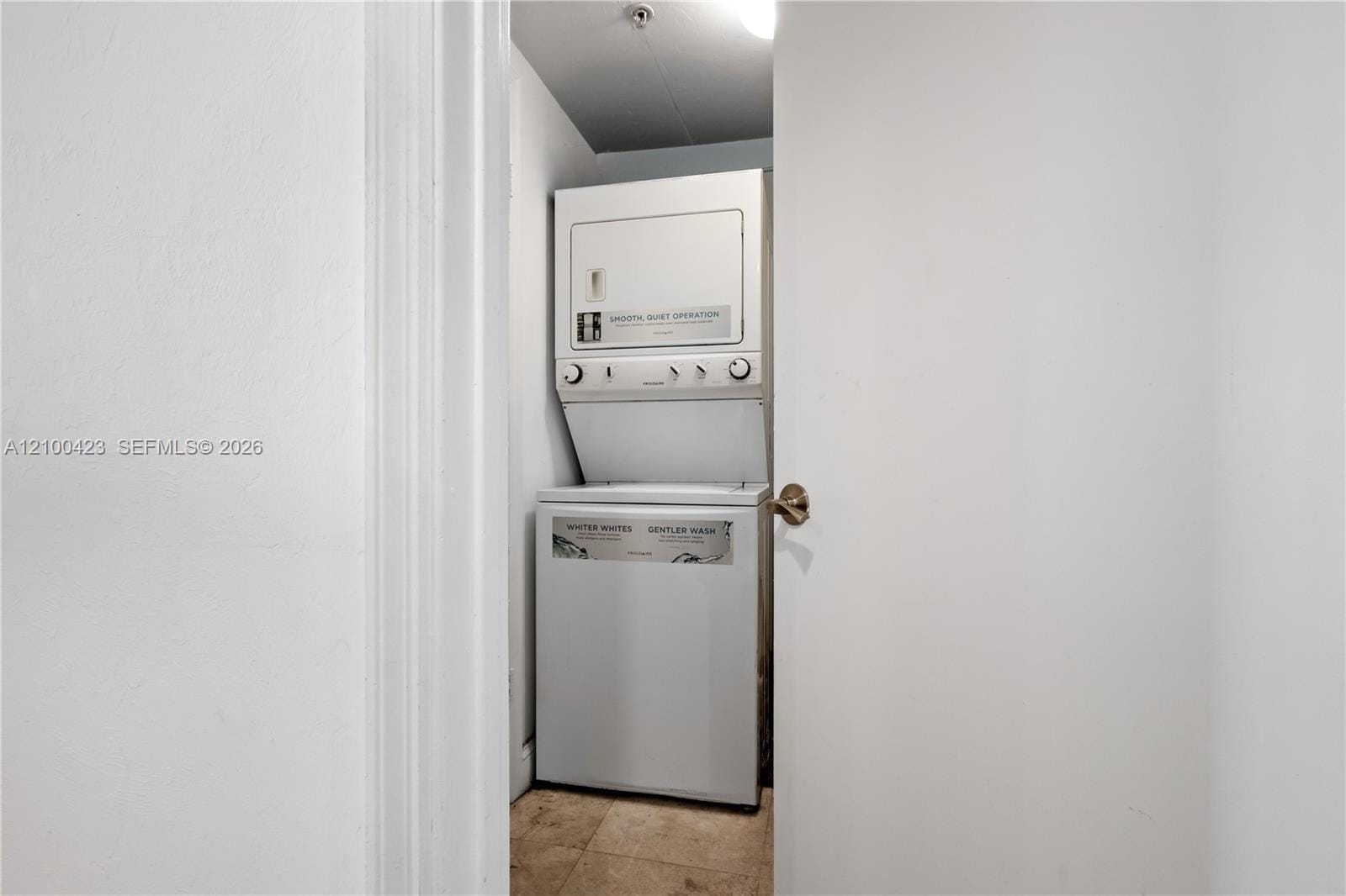 15051 Royal Oaks Lane 402, North Miami, FL 33181 photo 20