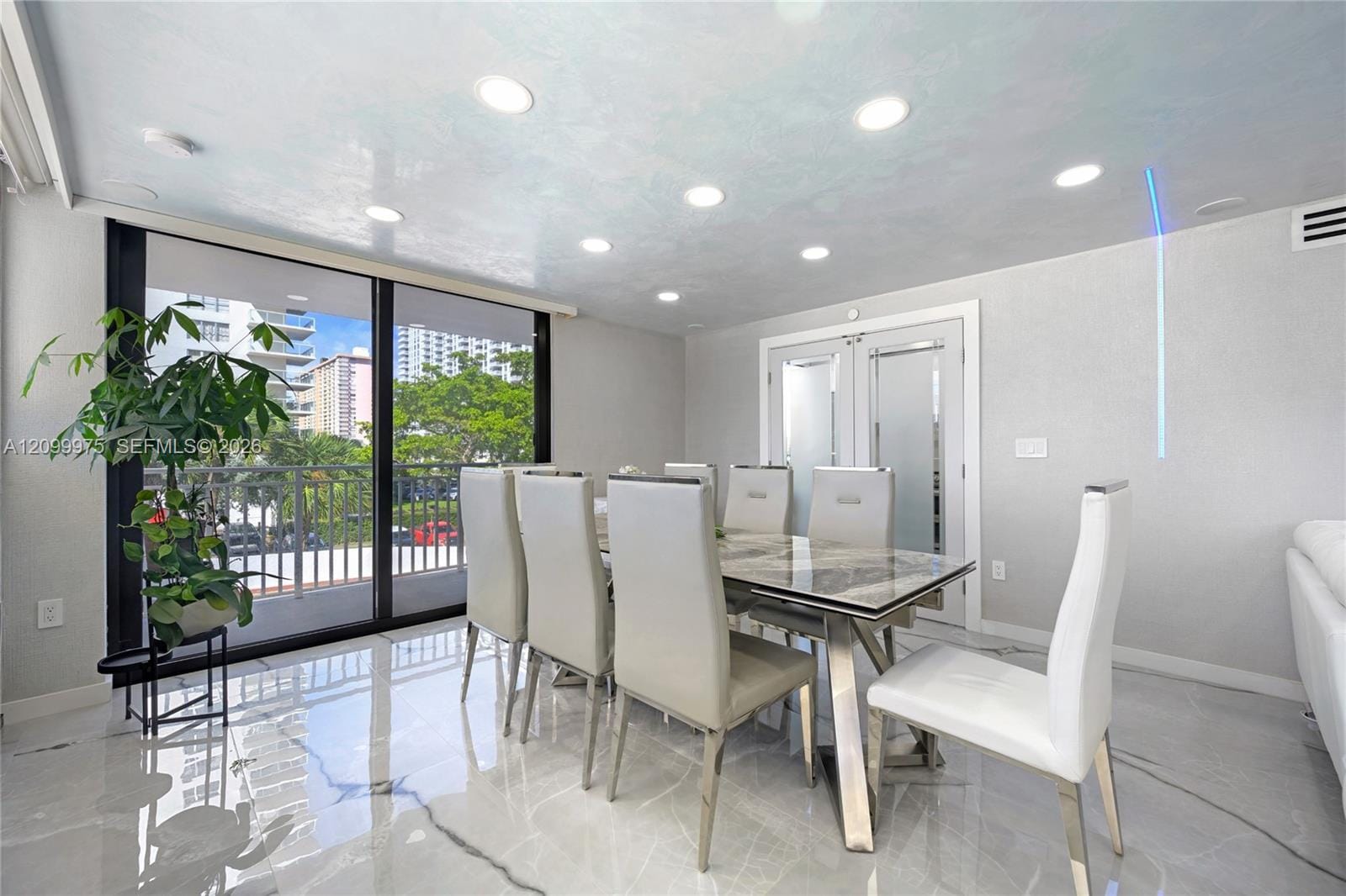 210 174th Street 309, Sunny Isles Beach, FL 33160 photo 14