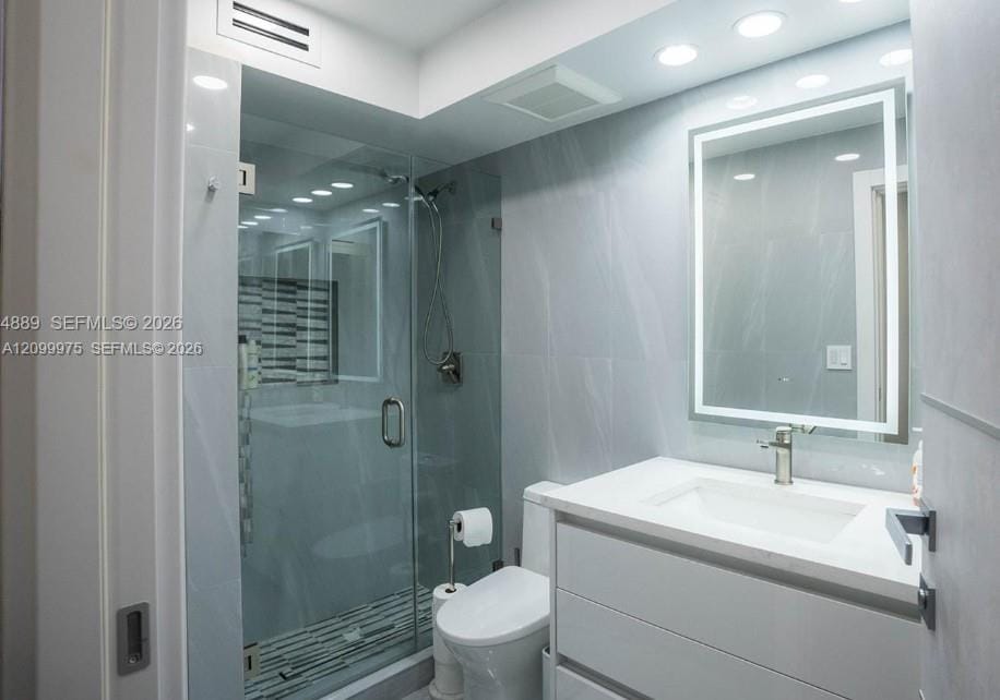 210 174th Street 309, Sunny Isles Beach, FL 33160 photo 26