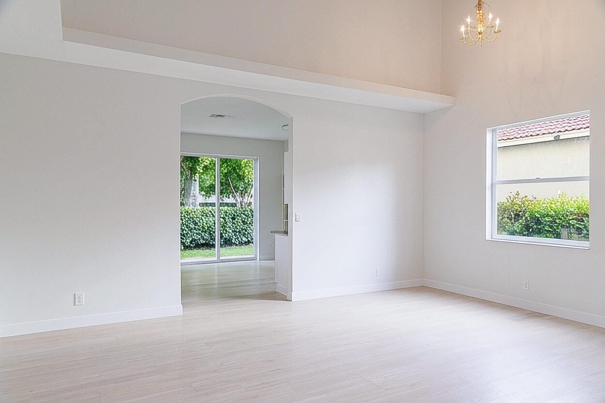 1790 PIERSIDE Circle — photo 2