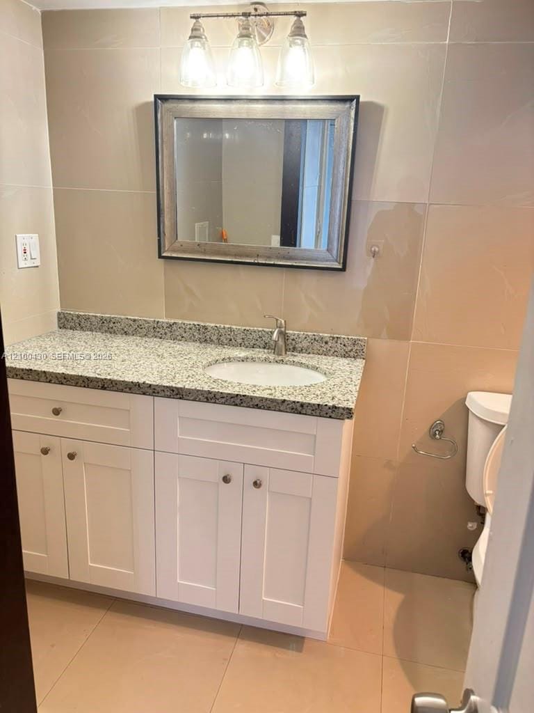 7410 SW 82nd Street K404, Miami, FL 33143 photo 3