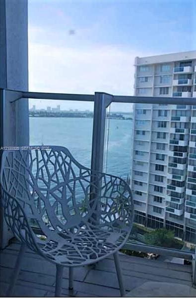 1100 West Avenue 517, Miami Beach, FL 33139