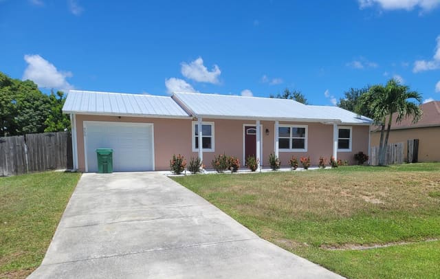 955 SW GWENDOLEN Terrace, Port St. Lucie, FL 34953