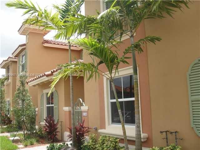 5803 Siena Lane 606, Hollywood, FL 33021 photo 2