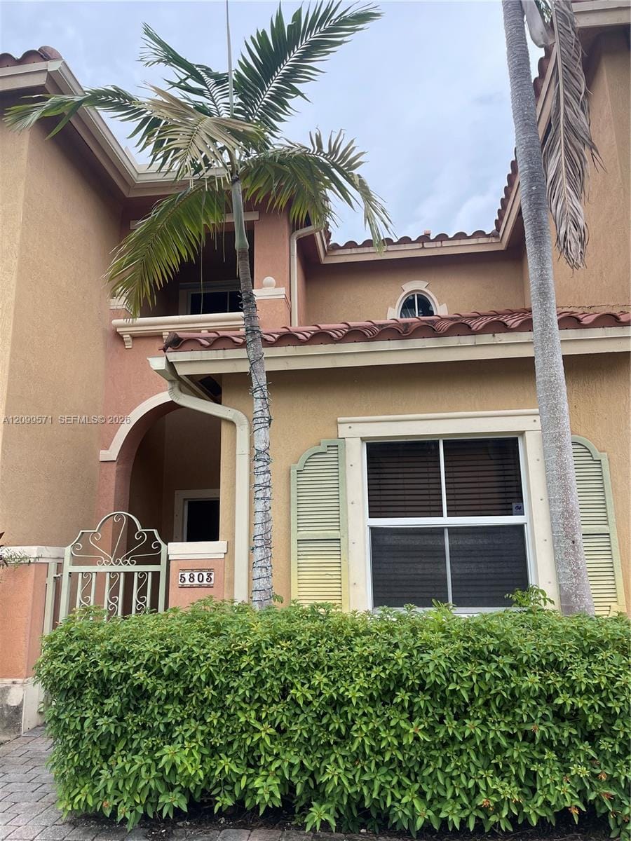 5803 Siena Lane 606, Hollywood, FL 33021 photo 3