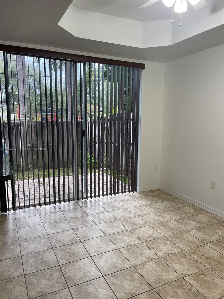 5803 Siena Lane 606, Hollywood, FL 33021 photo 8