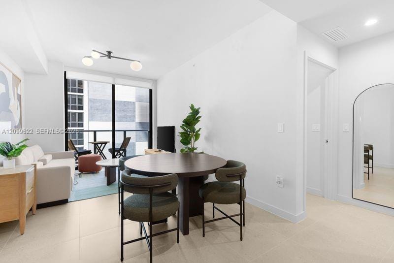 11 NE 6th Street 510, Miami, FL 33132 photo 8