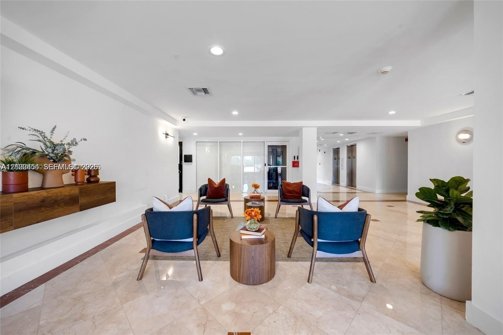 1455 N Treasure Drive 2O, North Bay Village, FL 33141 photo 3