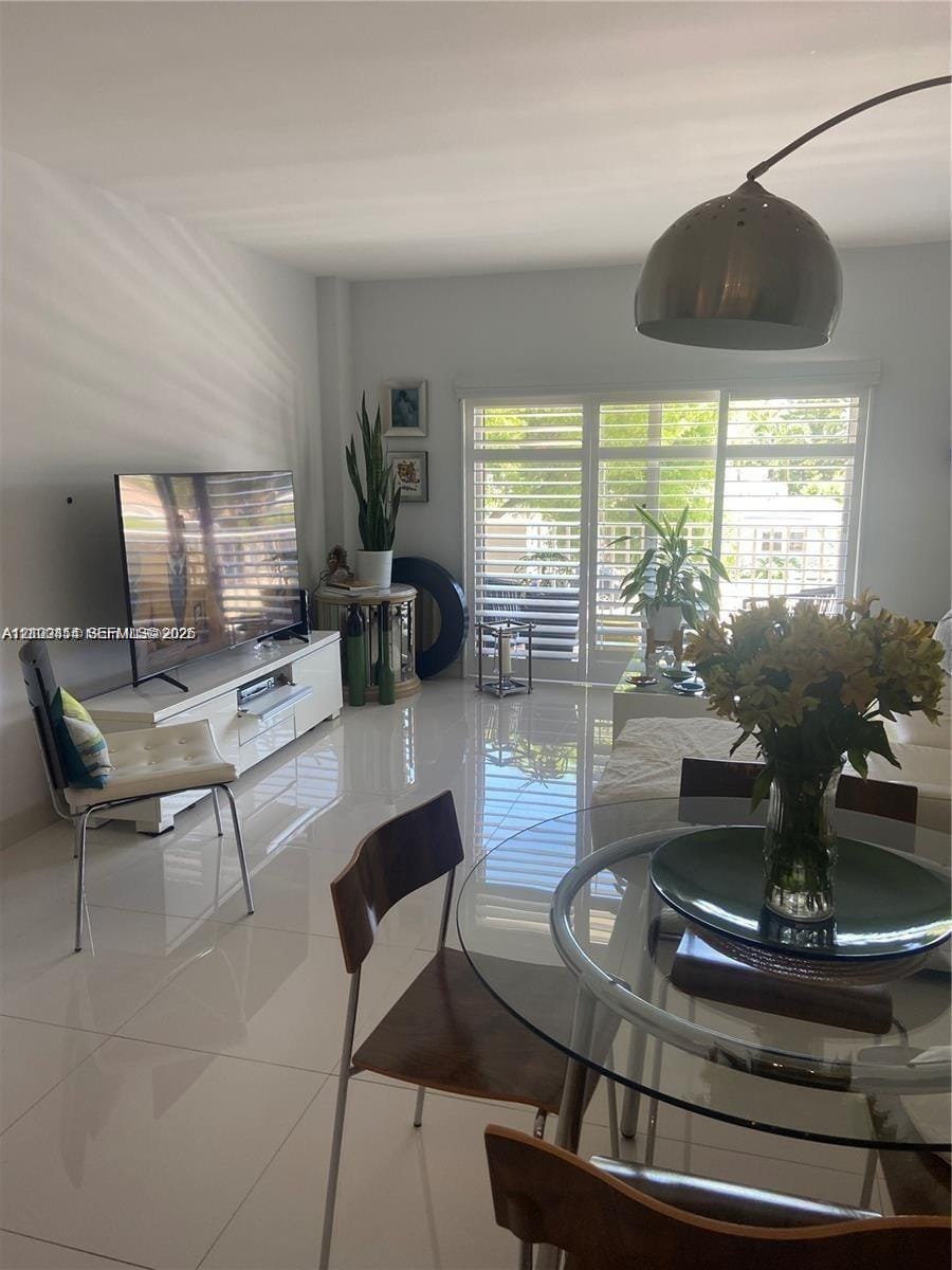 1455 N Treasure Drive 2O, North Bay Village, FL 33141 photo 9