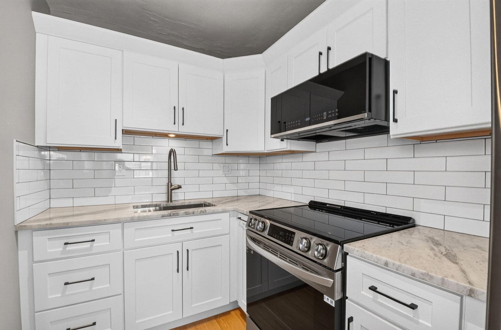 2290 SUNSET Avenue 20, Lake Worth Beach, FL 33461 photo 5