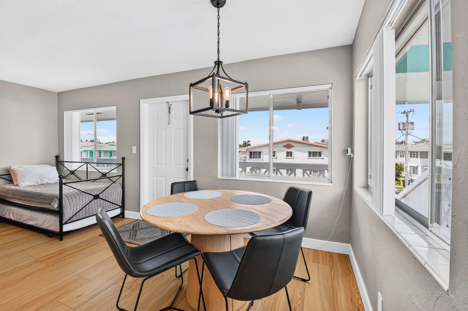 2290 SUNSET Avenue 20, Lake Worth Beach, FL 33461 photo 6