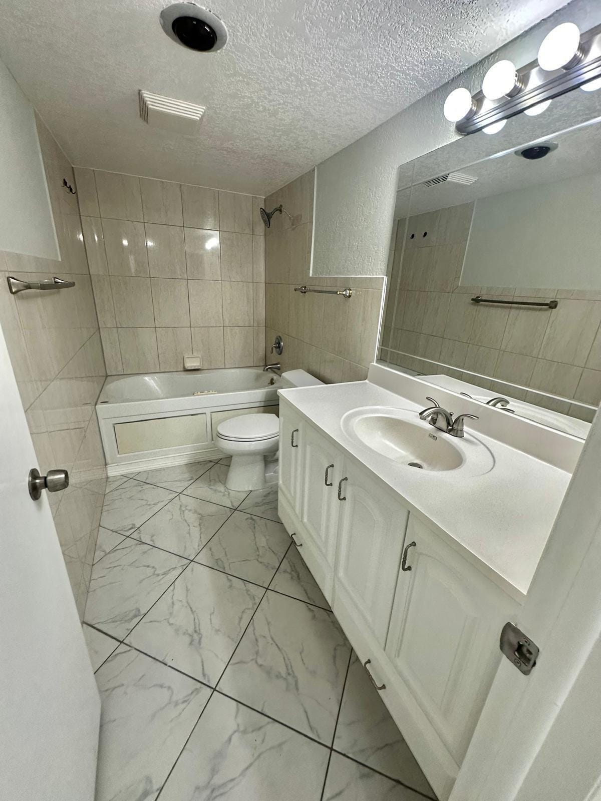 4158 Inverrary Drive 202, Lauderhill, FL 33319 photo 10