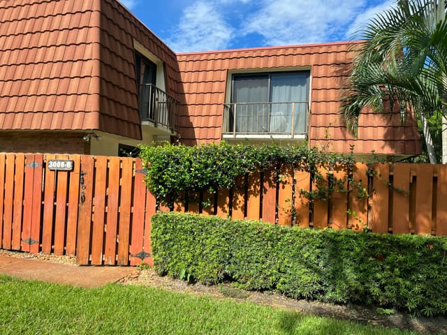 3008 San Clara Drive, Delray Beach, FL 33445