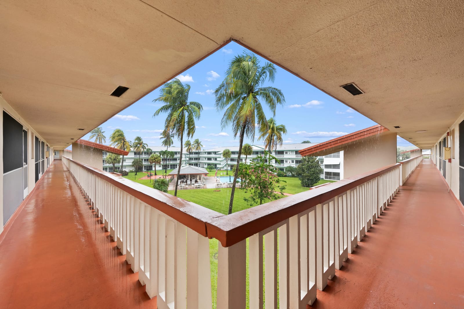 5300 WASHINGTON Street K330, Hollywood, FL 33021 photo 17