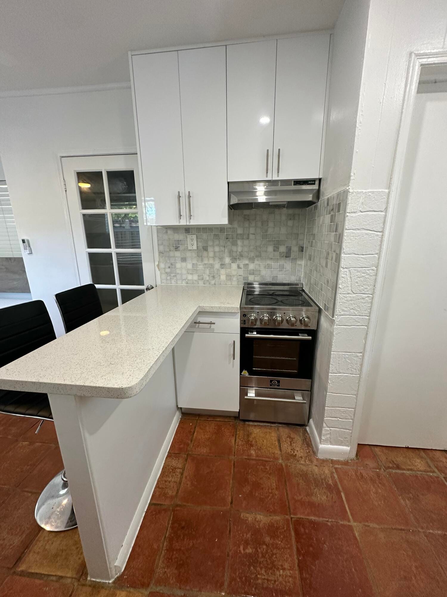 2703 NE 6TH Lane, Wilton Manors, FL 33334 photo 10