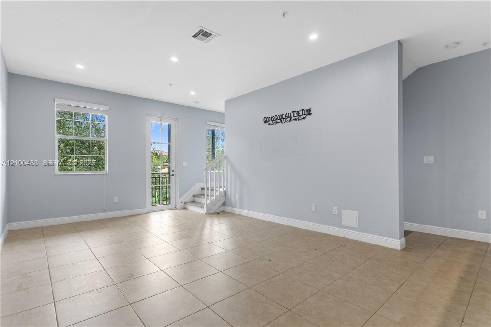 946 SW 147th Avenue 2614 — photo 10