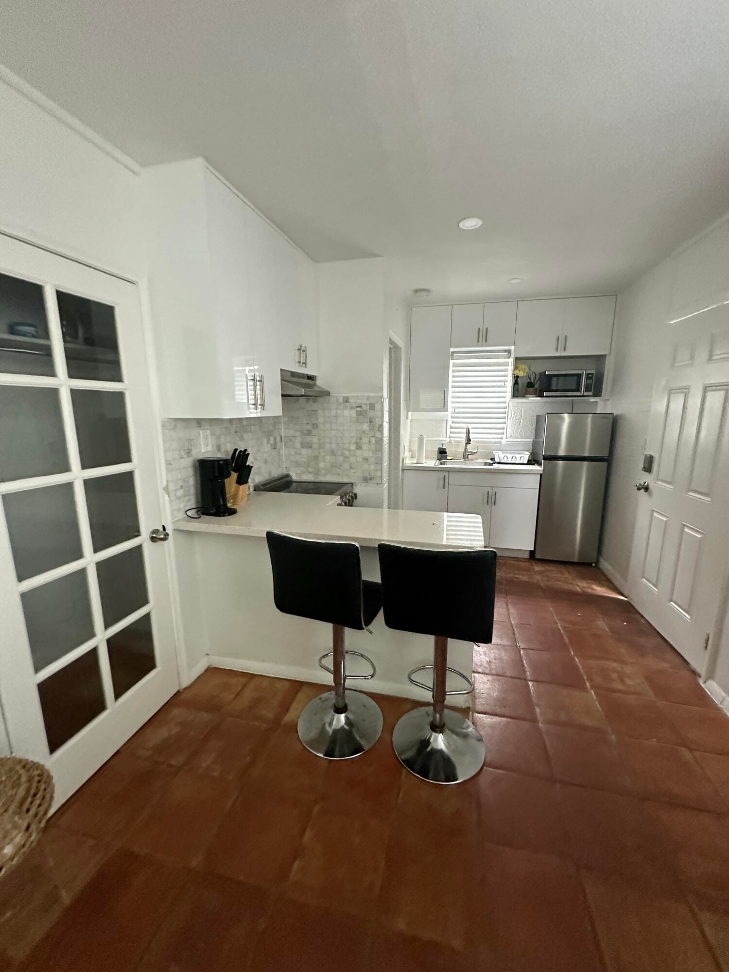 2703 NE 6TH Lane 2, Wilton Manors, FL 33334 photo 7