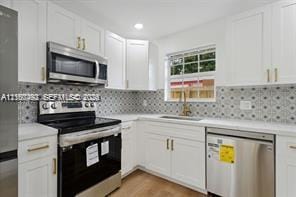 916 SW 7th Avenue, Hallandale Beach, FL 33009 photo 14