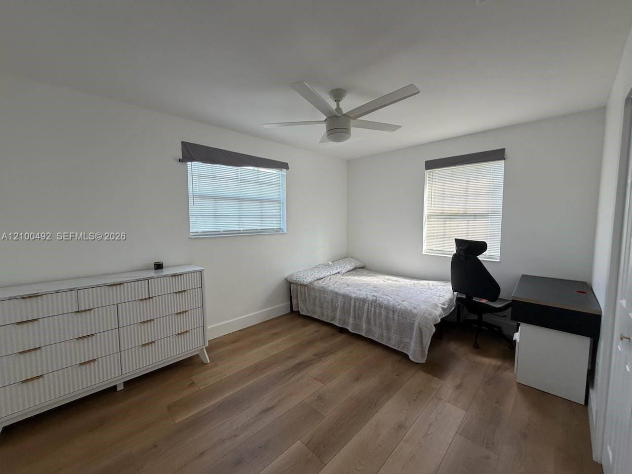 916 SW 7th Avenue, Hallandale Beach, FL 33009 photo 16