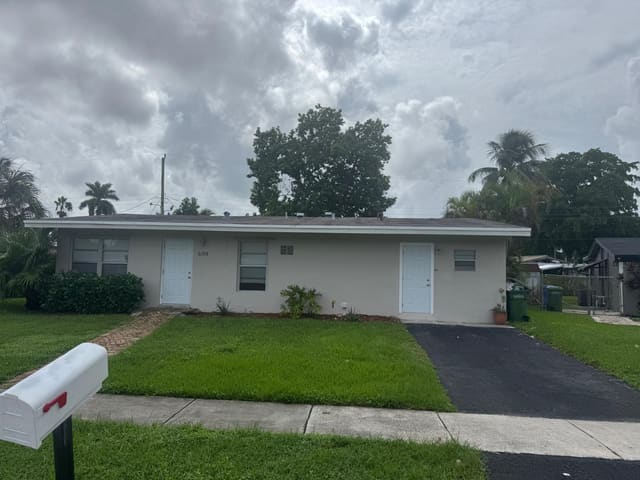 6114 ROYAL PALM Boulevard, Margate, FL 33063