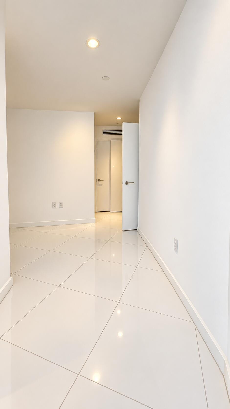 851 NE 1st Avenue 3502, Miami, FL 33132 photo 11