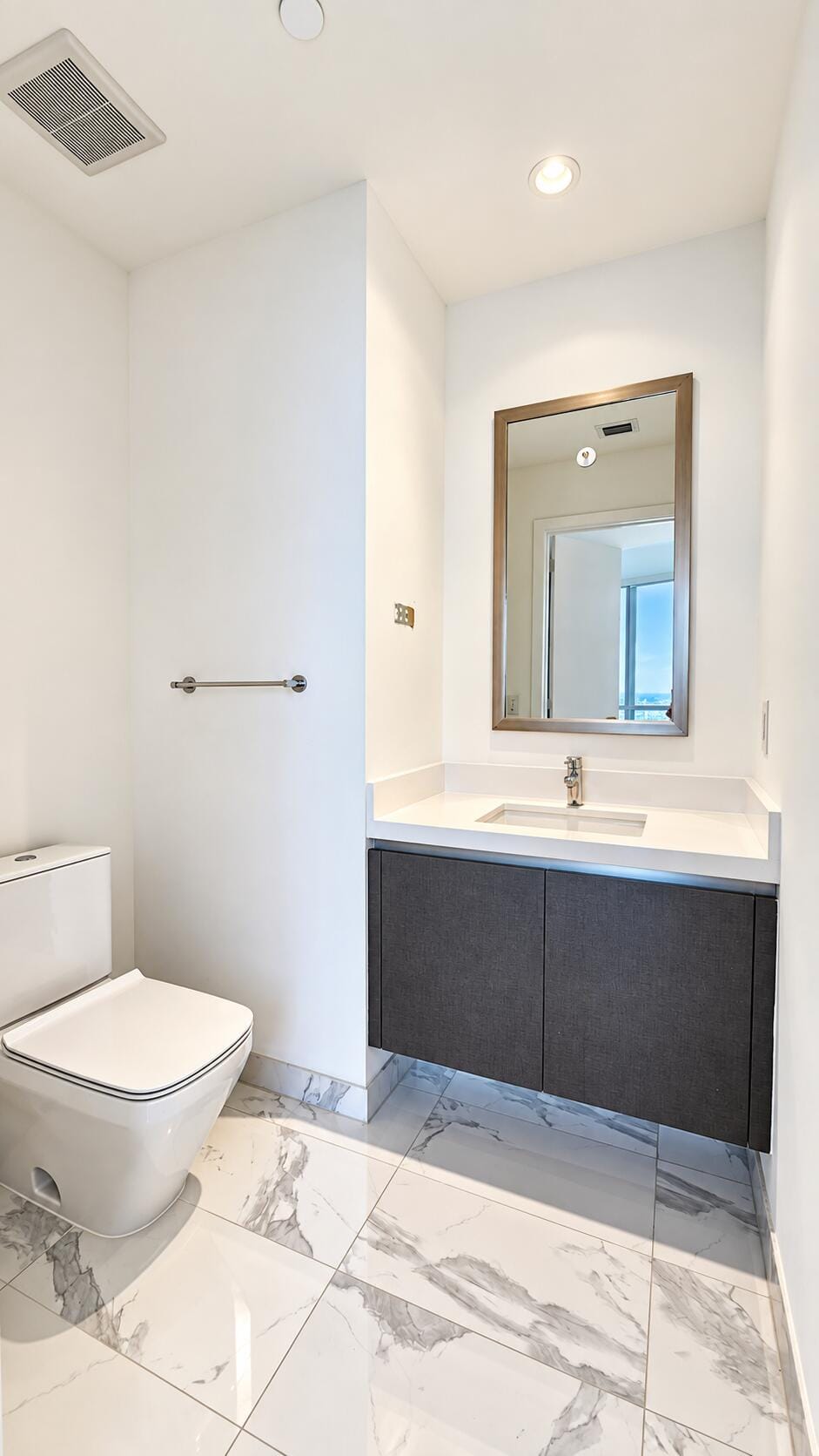 851 NE 1st Avenue 3502, Miami, FL 33132 photo 13
