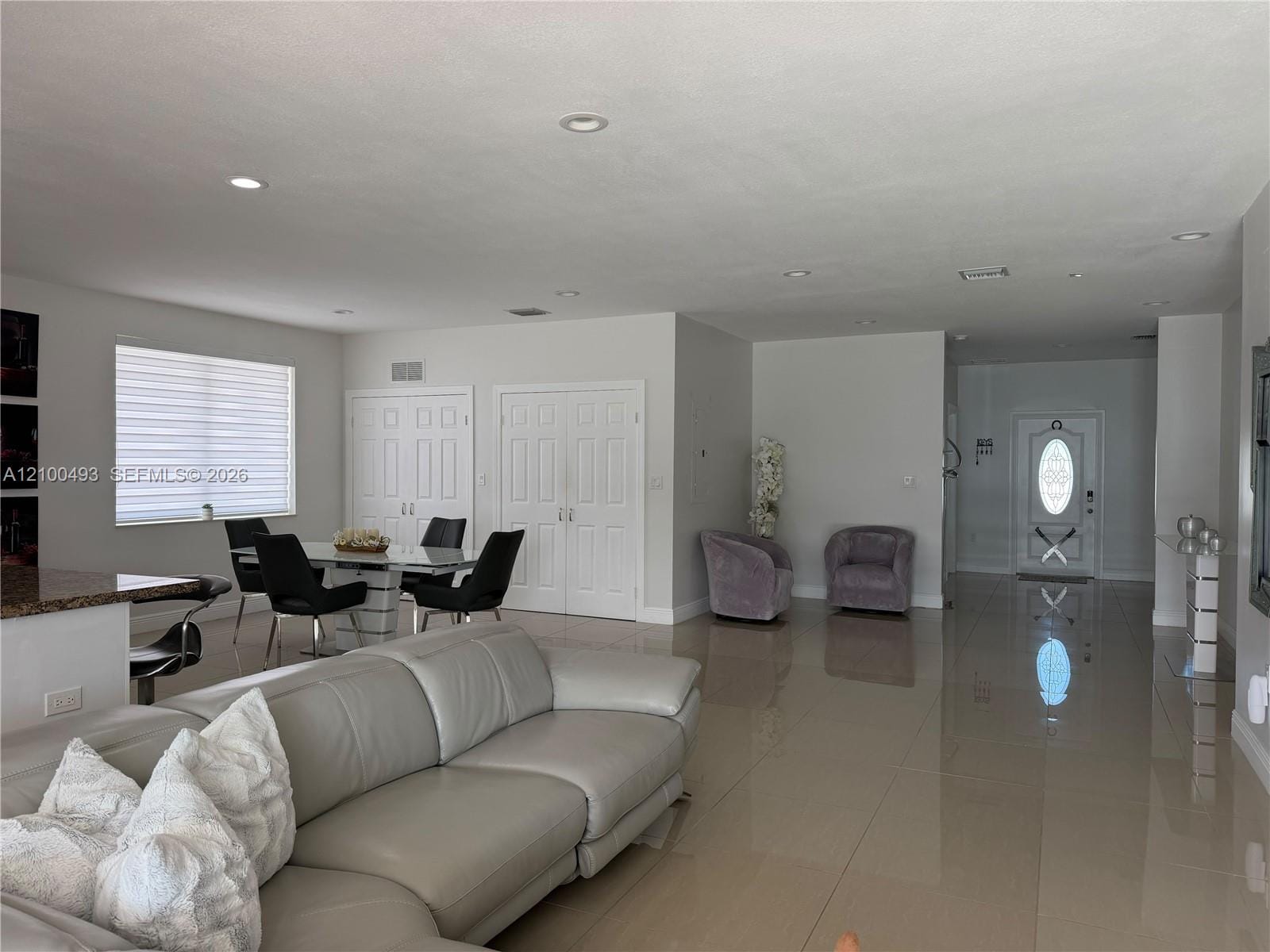 14100 Jefferson Street — photo 3