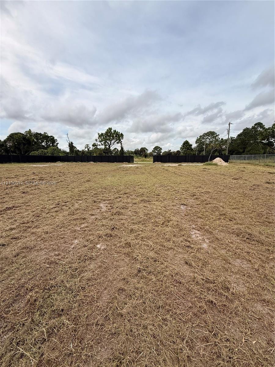 385 S Kennel Street — photo 3