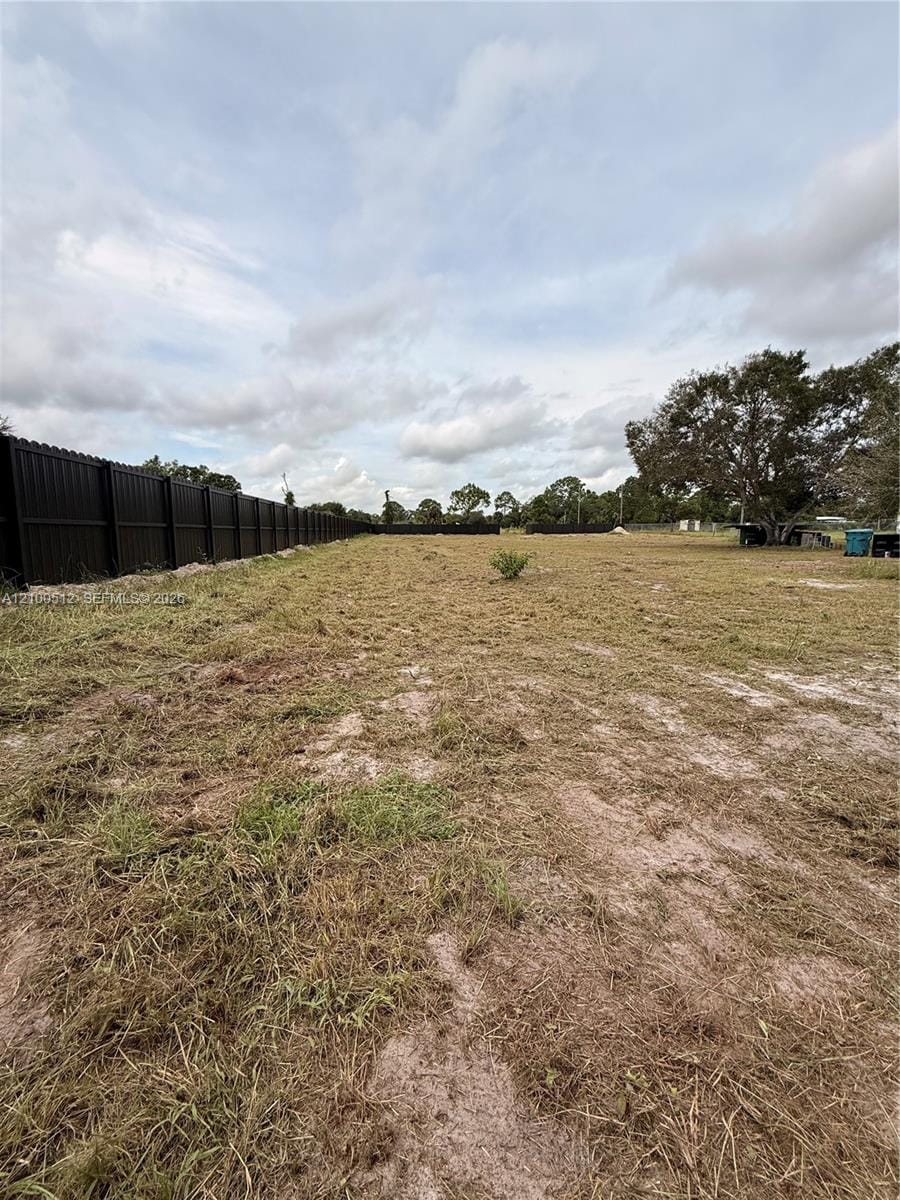 385 S Kennel Street — photo 4