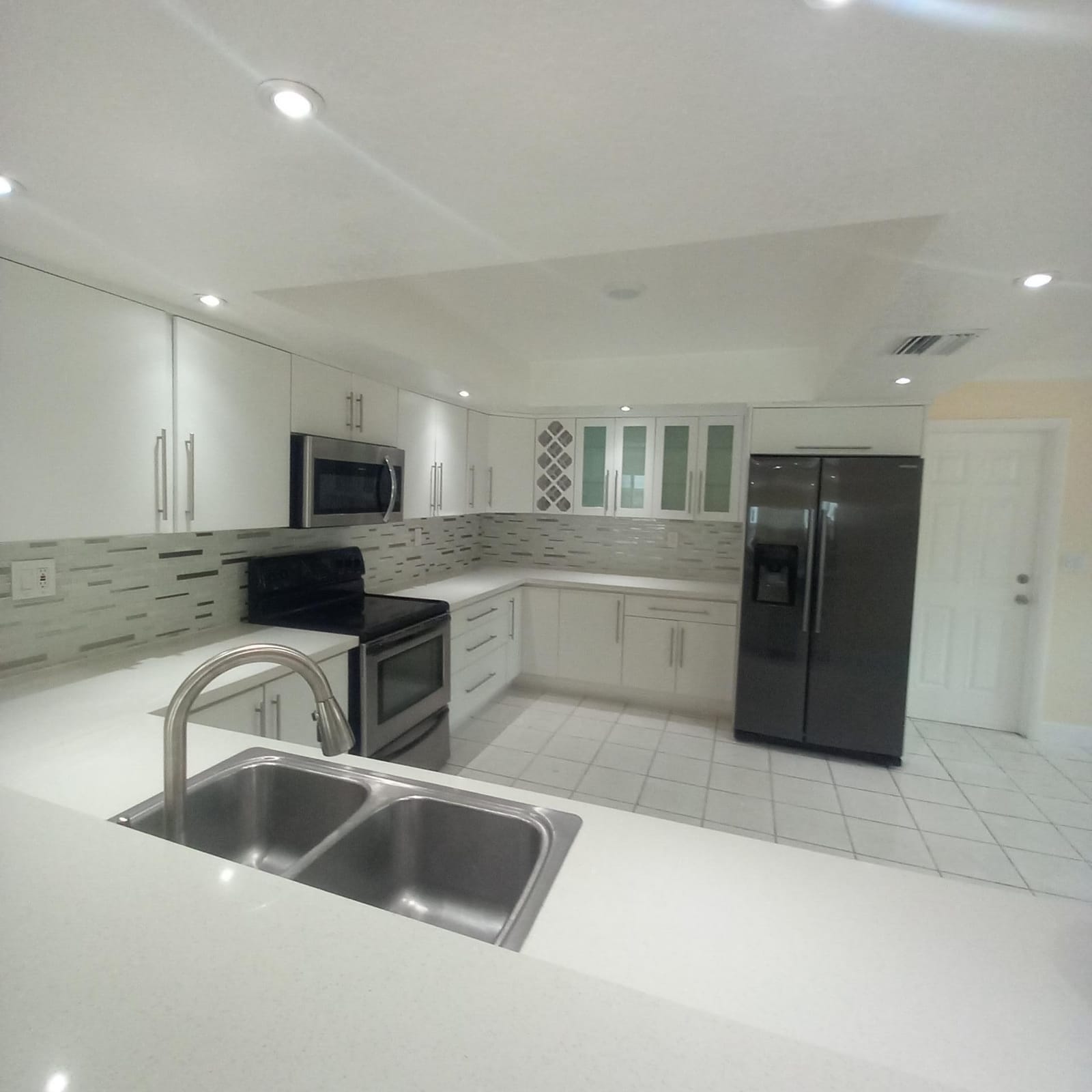 5415 HARRISON Street, Hollywood, FL 33021 photo 3