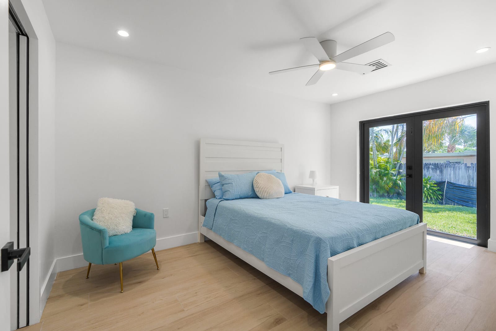 303 DE CARIE Street 303, Delray Beach, FL 33444 photo 10