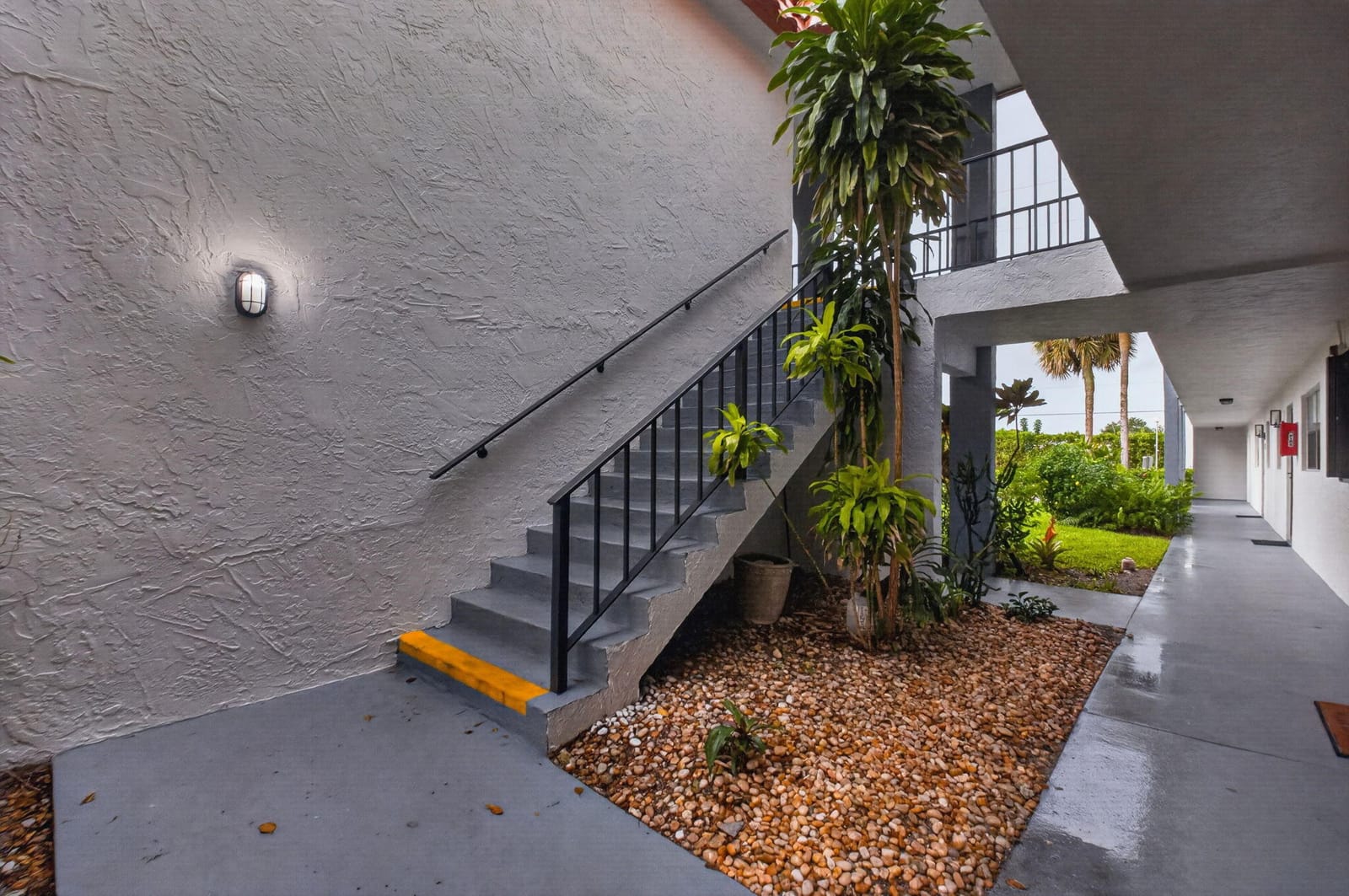 2121 W WOOLBRIGHT Road K202, Boynton Beach, FL 33426 photo 2
