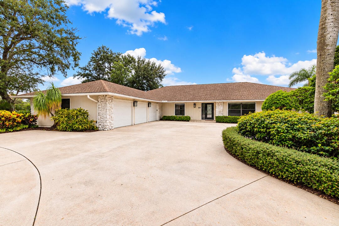 3495 SW FOREST HILLS Court, Palm City, FL 34990 photo 5