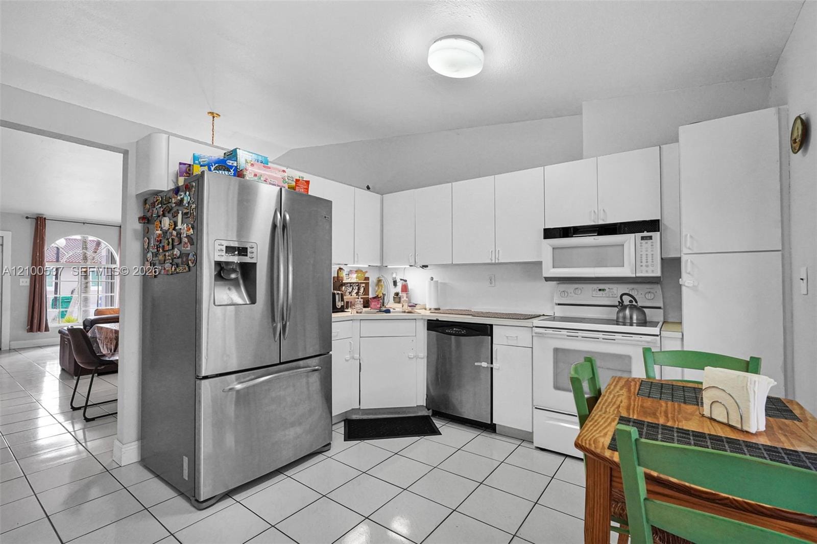 7677 NW 180th Terrace, Hialeah, FL 33015 photo 17