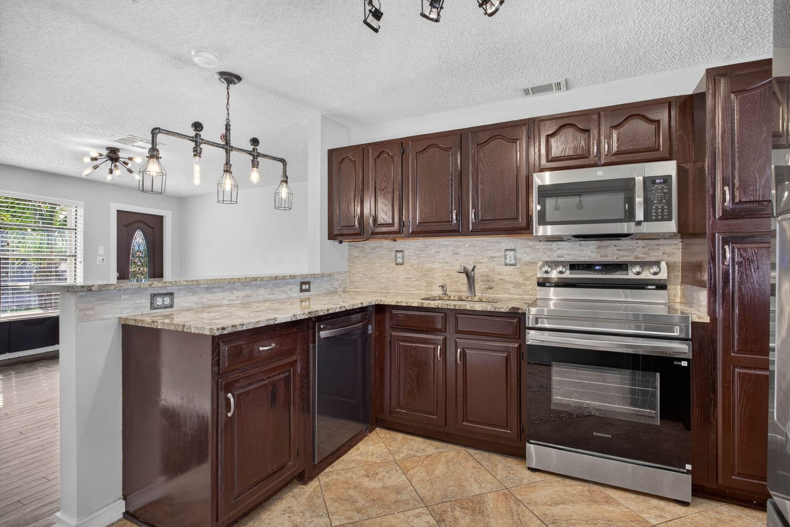 2511 NE 9TH Terrace, Pompano Beach, FL 33064 photo 14