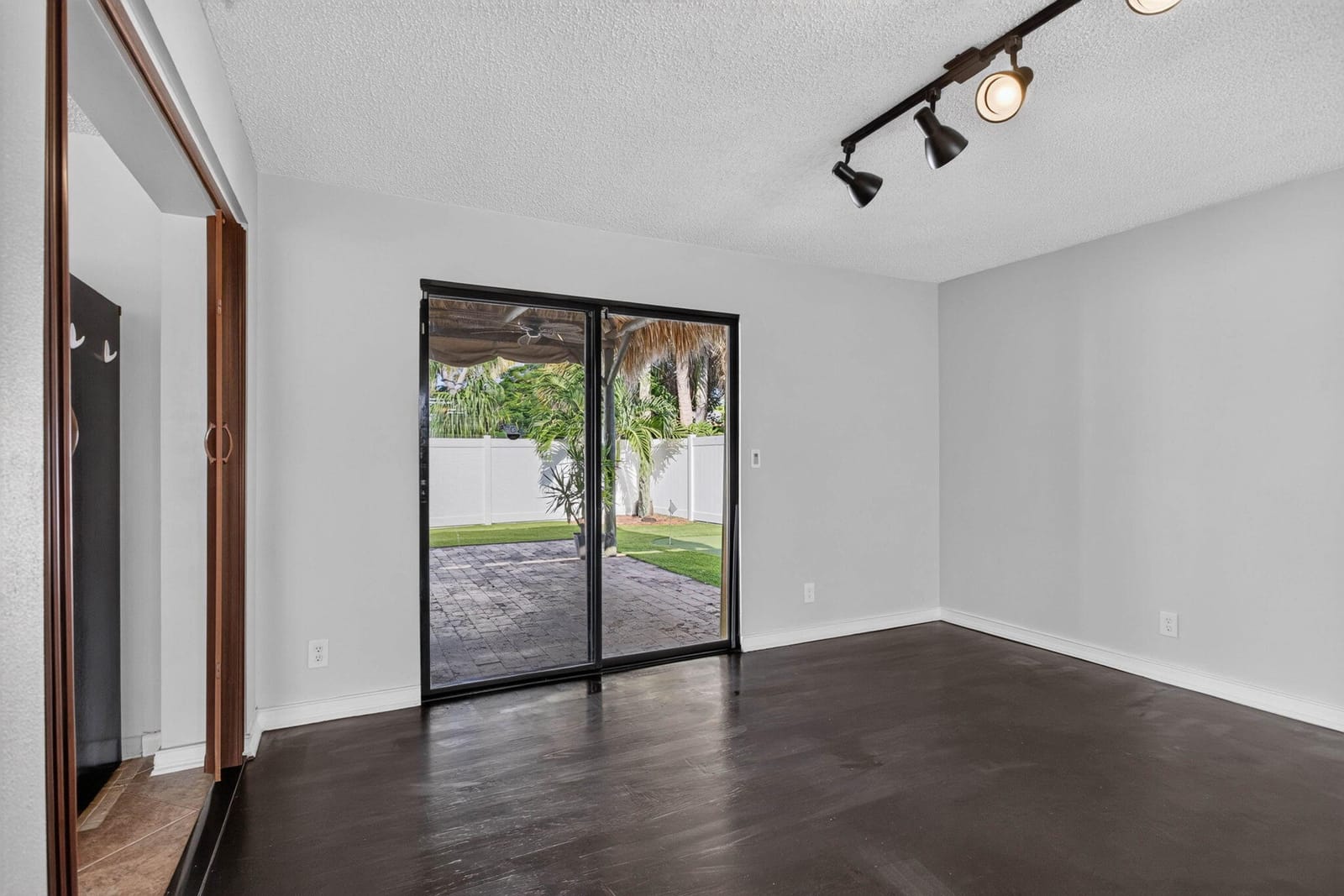 2511 NE 9TH Terrace, Pompano Beach, FL 33064 photo 19